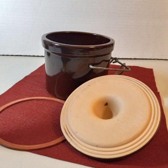 Vintage Medium Brown Crock with Lid Countrycore Grandmacore Butter/Cheese - Picture 2 of 10